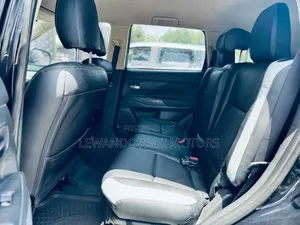 Mitsubishi Outlander 2017 Black