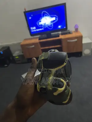 DSLR Camera