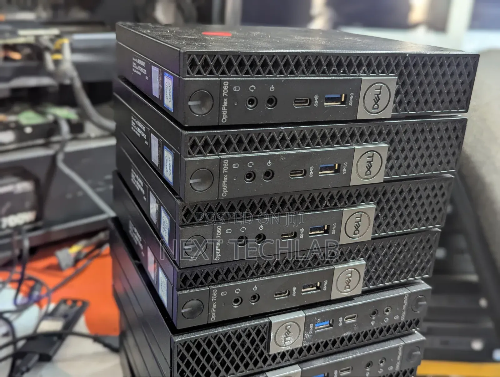 Desktop Computer Dell OptiPlex 7060 8GB Intel Core i7 SSD 256GB