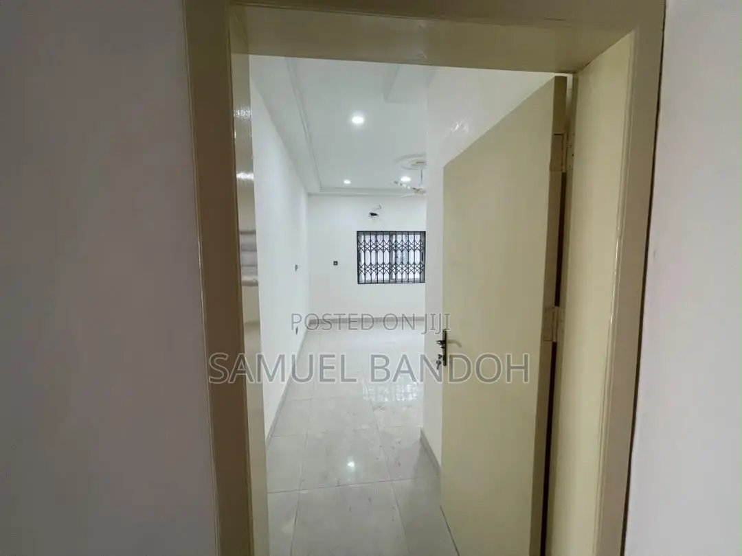 2bdrm Apartment in Ngleshie Amanfro for rent