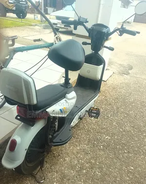 Custom Built Motorcycles 2025 White