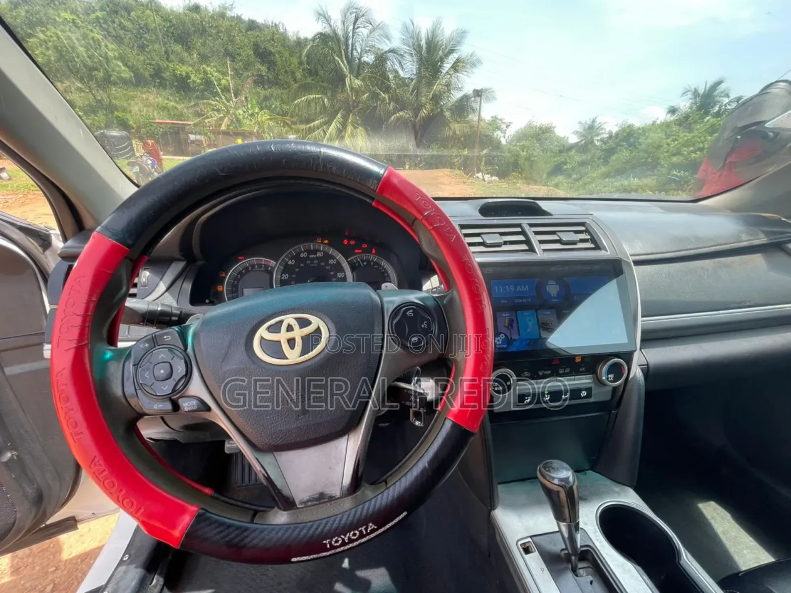 Toyota Camry L 4dr Sedan (2.5L 4cyl 6A) 2014 White