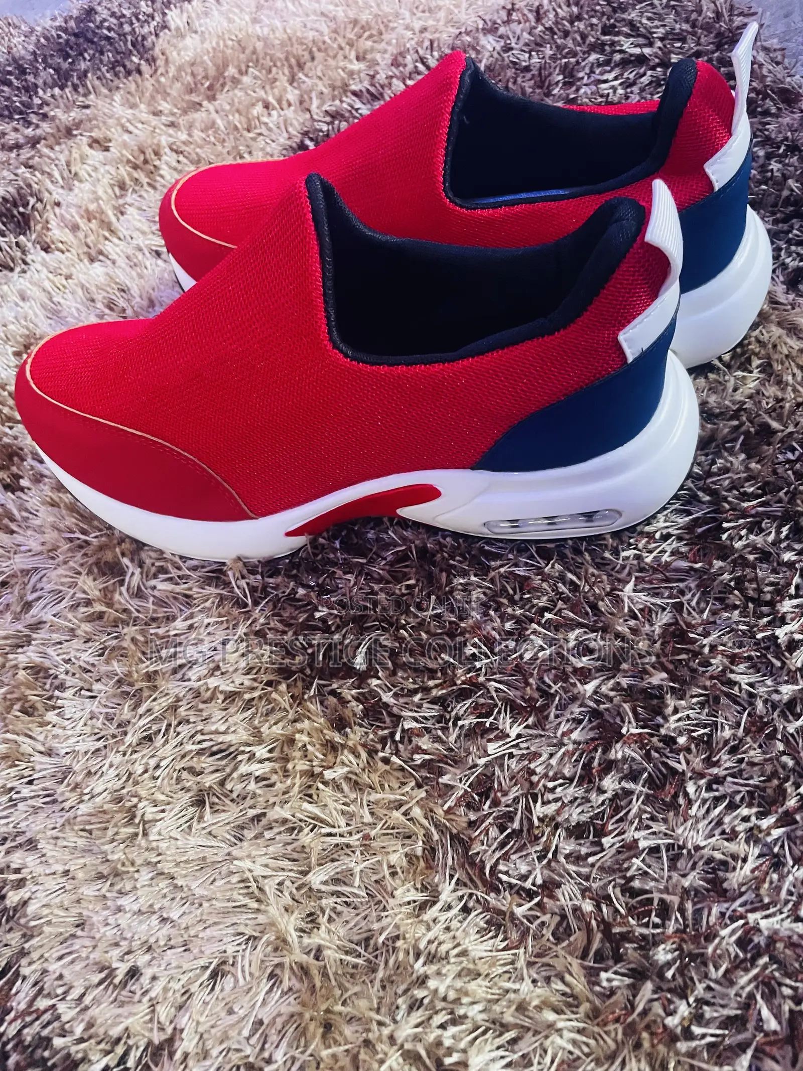 Air Cushion Slip-on Sneakers