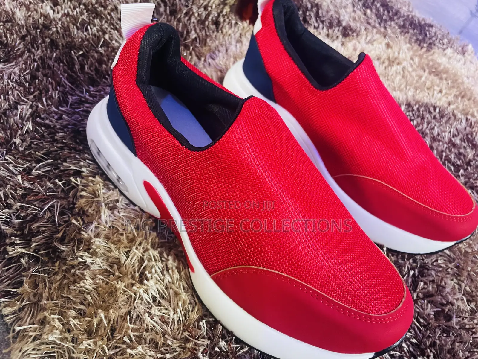 Air Cushion Slip-on Sneakers