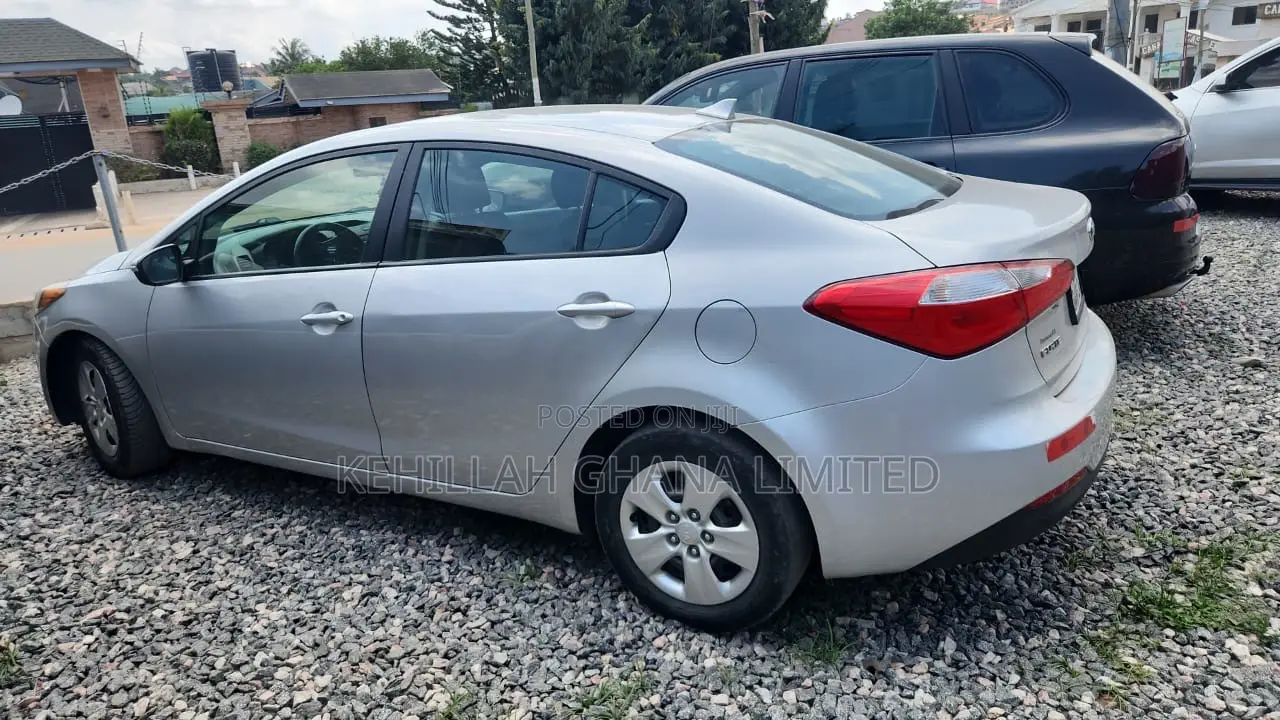 Kia Forte LX Sedan 2015 Gray