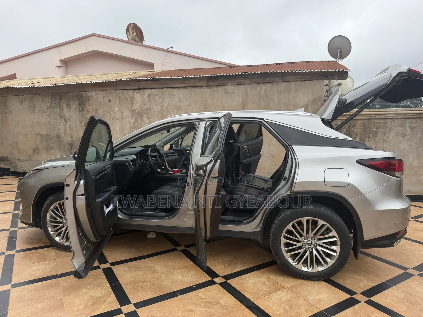 Lexus RX 350 Prestige 2022 Gold