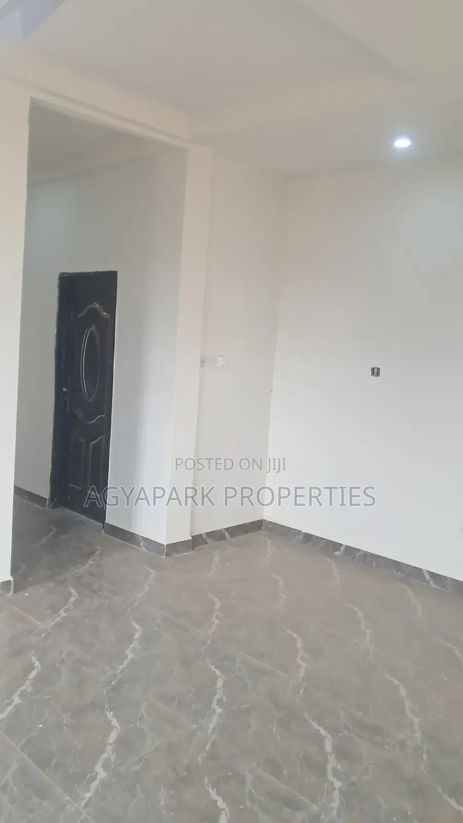 2bdrm Apartment in Doblogono, Amasaman for rent