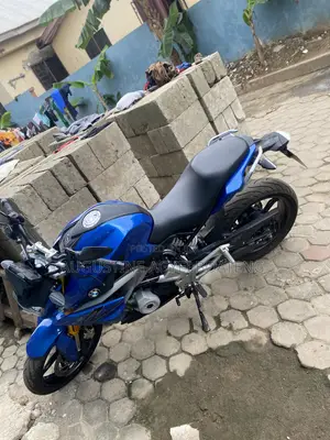 BMW G 310 R 2018 Blue