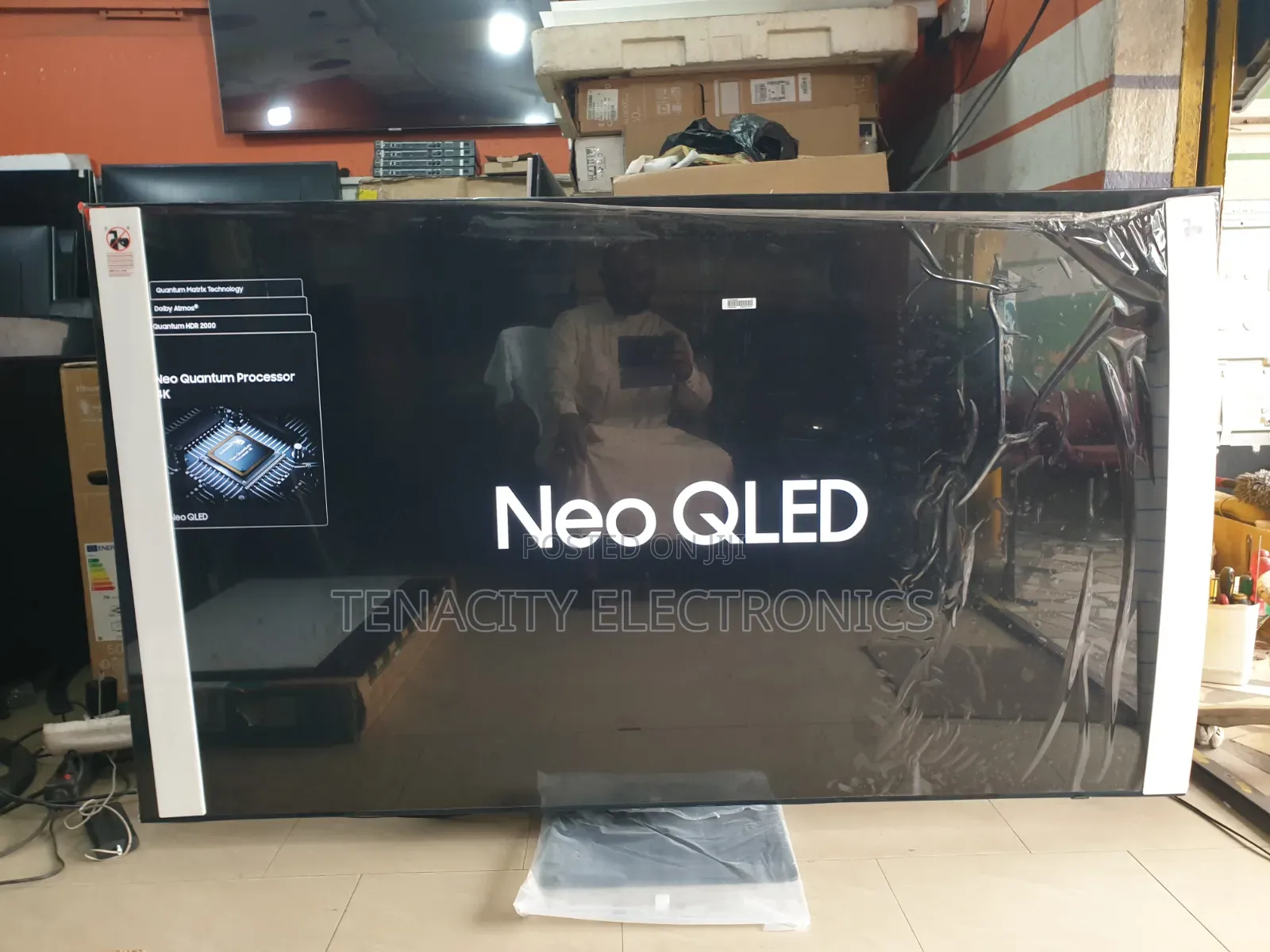 75"neo Qled Samsung Uhd HDR Smart Satellite TV