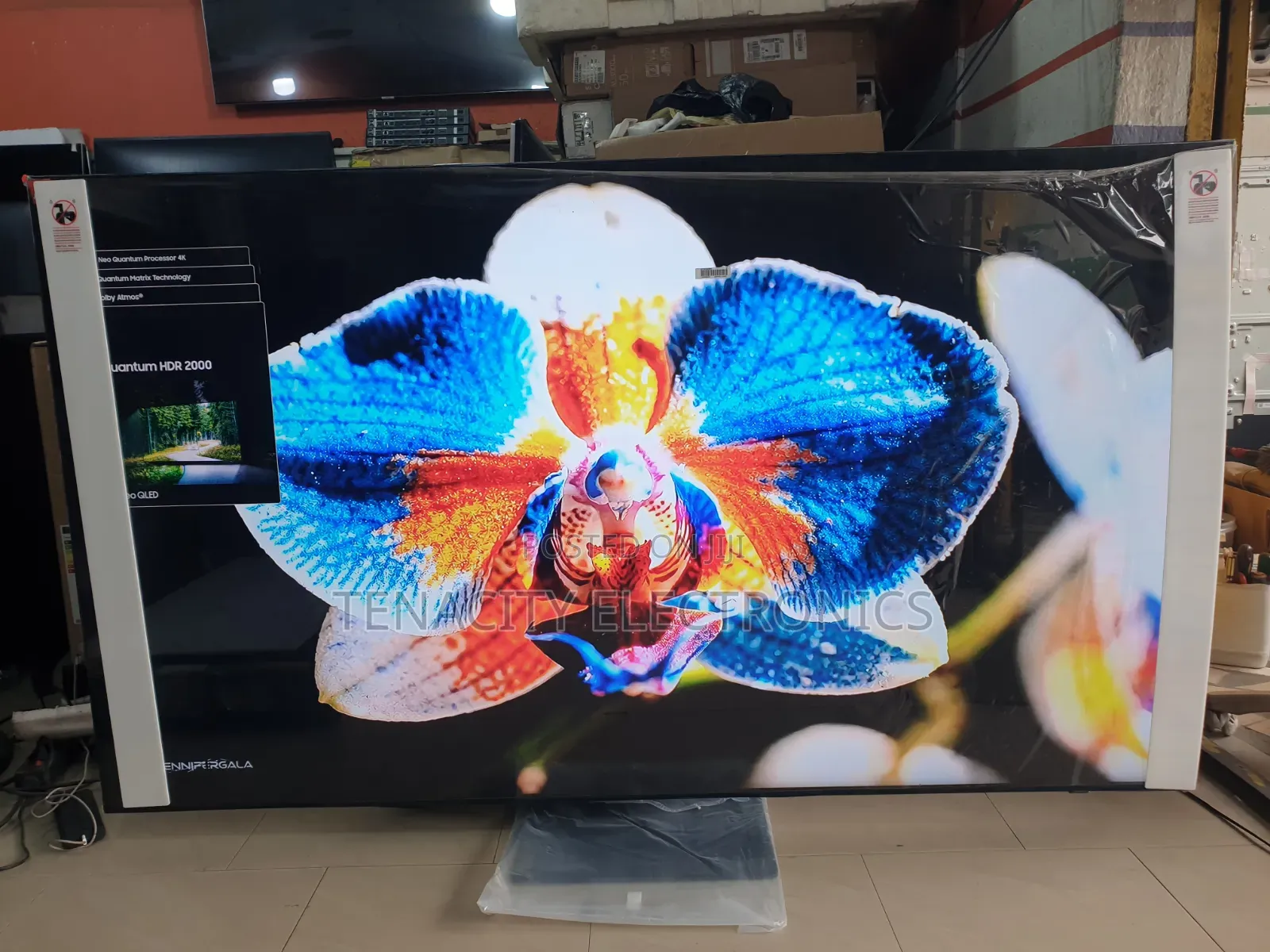75"neo Qled Samsung Uhd HDR Smart Satellite TV