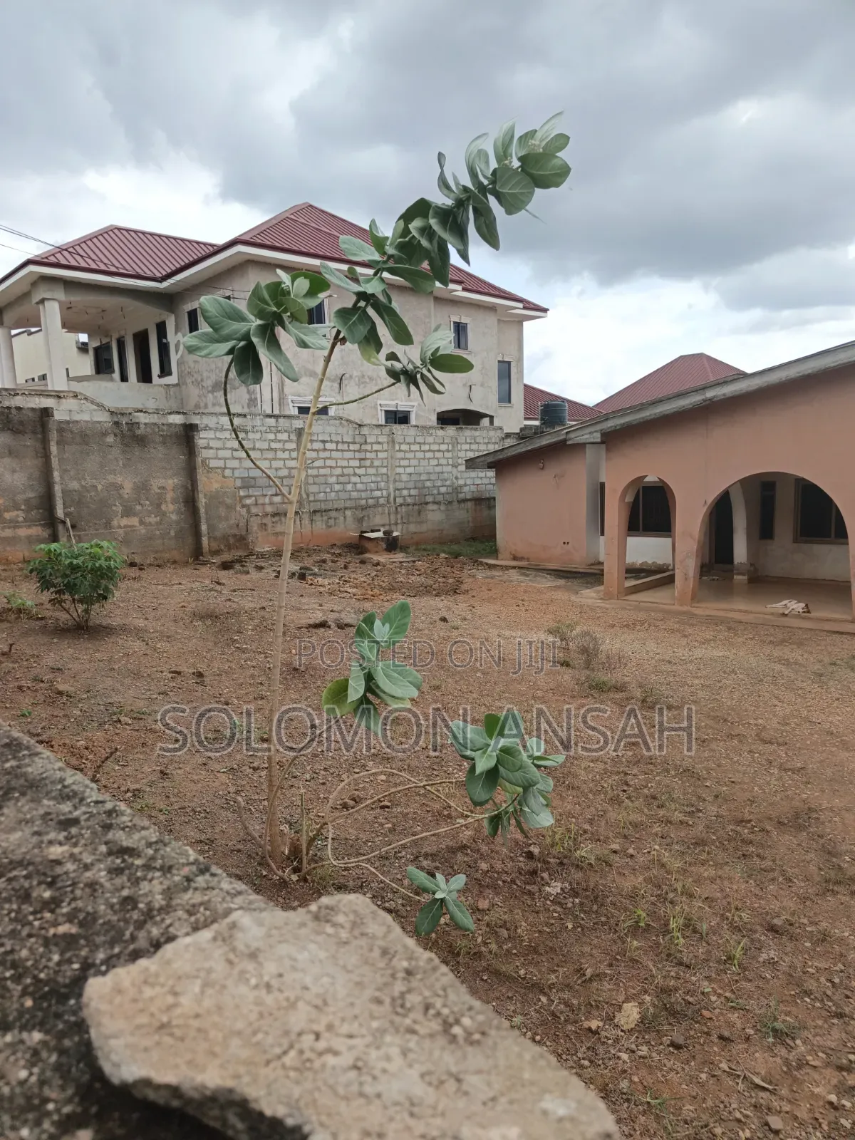 6bdrm House in Free Will Agency, Kumasi Metropolitan for sale