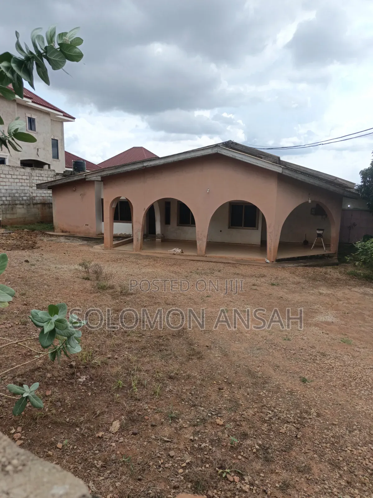 6bdrm House in Free Will Agency, Kumasi Metropolitan for sale