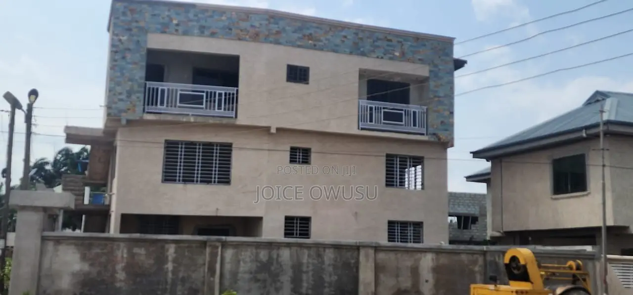 12bdrm Block of Flats in Choice Junction, West Hills Mall Area for sale