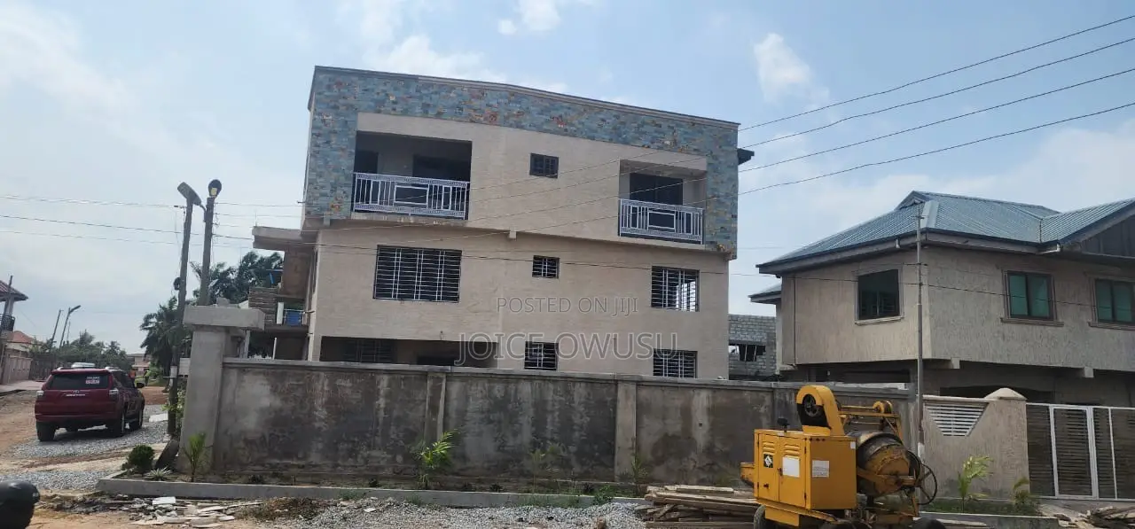 12bdrm Block of Flats in Choice Junction, West Hills Mall Area for sale