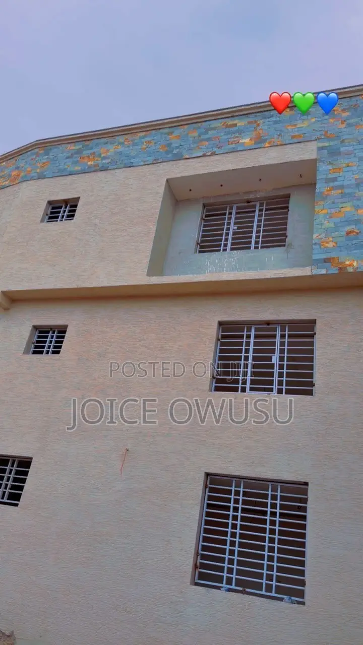 12bdrm Block of Flats in Choice Junction, West Hills Mall Area for sale