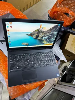 Laptop Dell Latitude 7530 16GB Intel Core i7 SSD 256GB