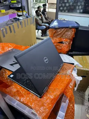 Laptop Dell Latitude 7530 16GB Intel Core i7 SSD 256GB
