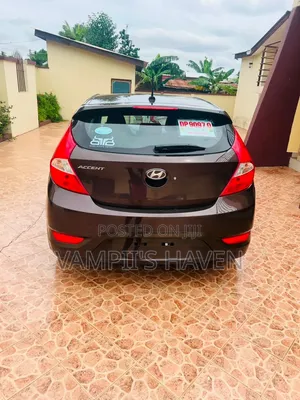 Hyundai Accent 2016 Brown