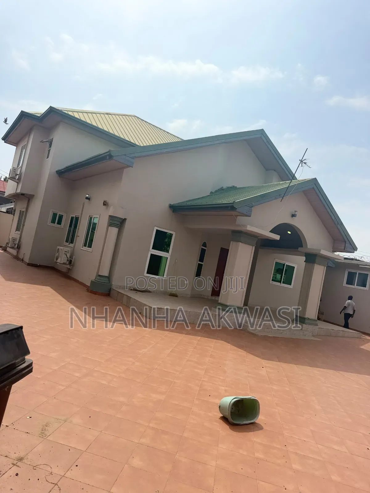 4bdrm House in Community 18, Accra Metropolitan for rent