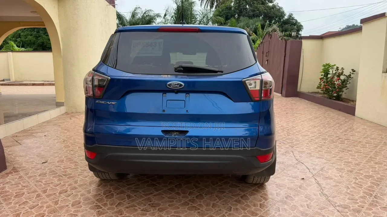 Ford Escape 2018 Blue