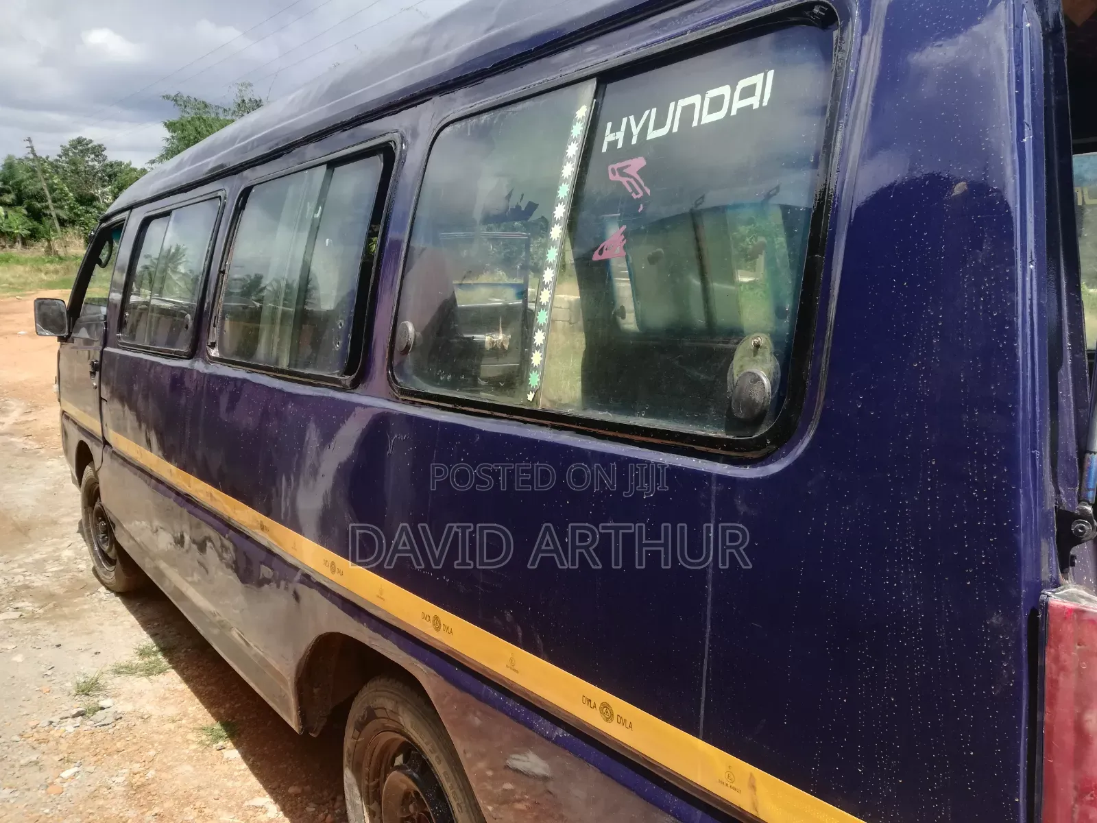 Hyundai H-100 2002 Blue