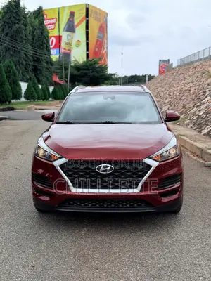 Hyundai Tucson SE AWD 2020 Brown