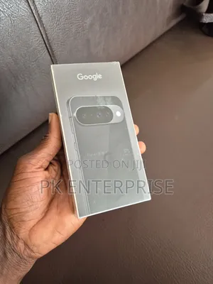 New Google Pixel 10 5G 128 GB Black