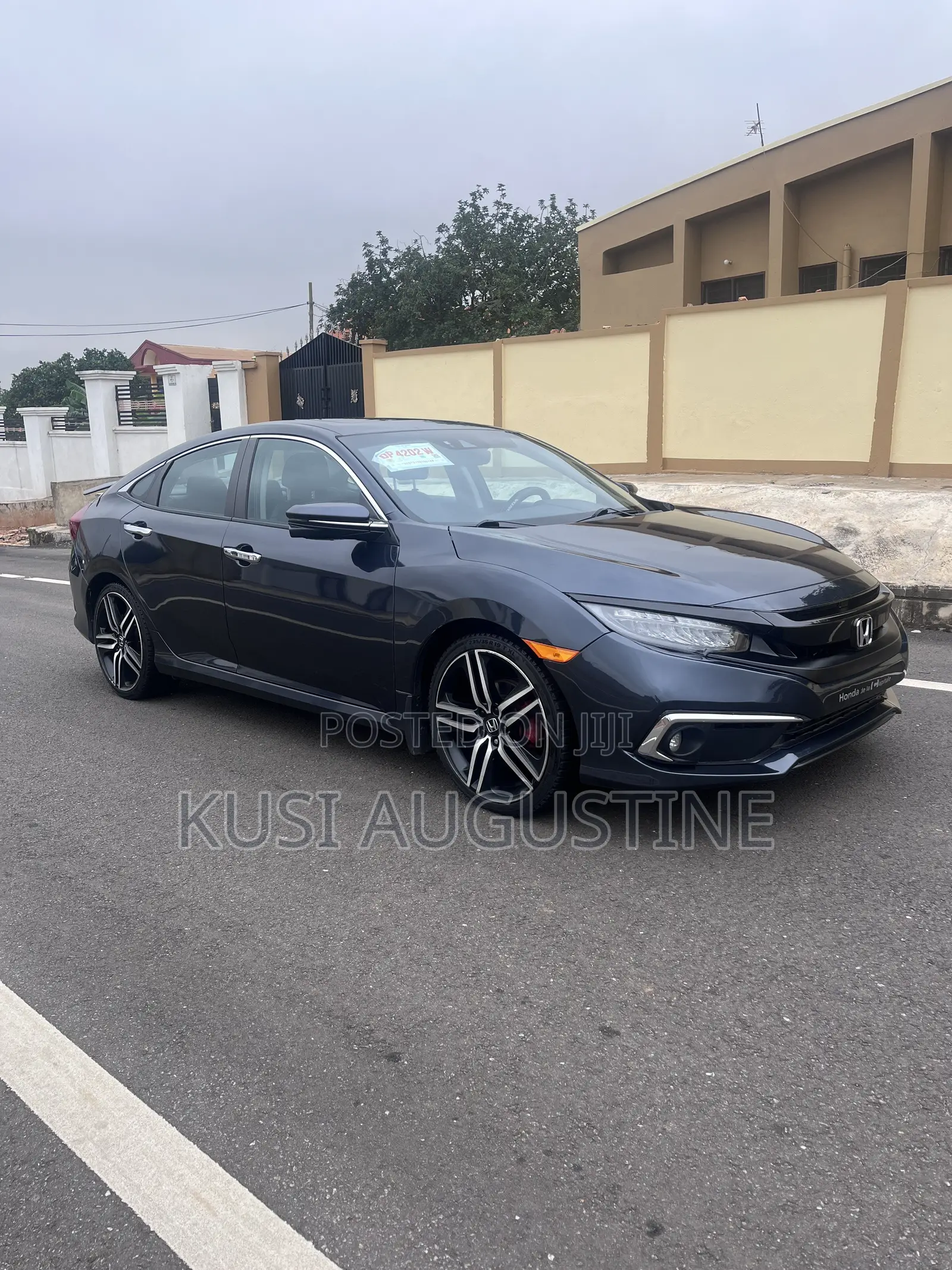 Honda Civic Touring Sedan 2019 Black
