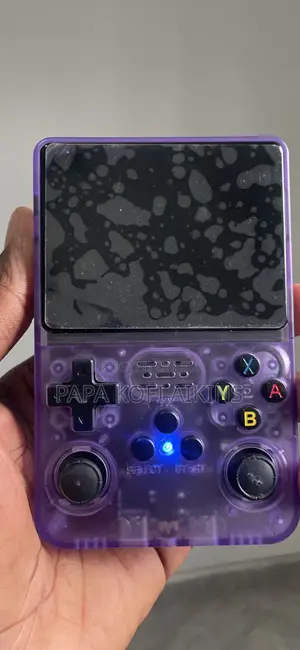 R36s Retro Game Console
