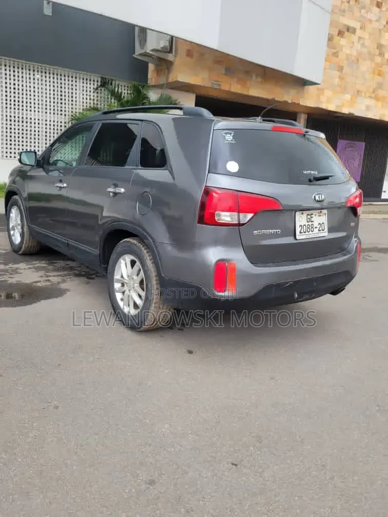 Kia Sorento 2015 Silver