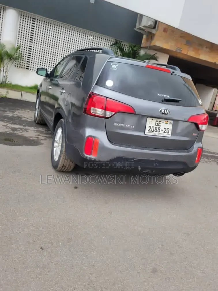 Kia Sorento 2015 Silver