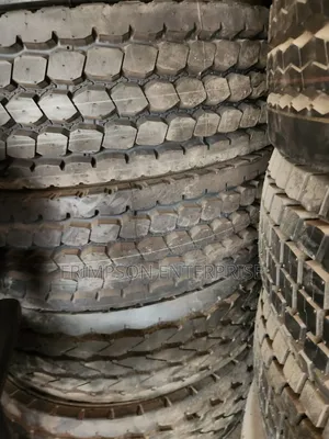 13r22.5,315/80r22.5 , GOODYEAR, BRIDGESTONE,DUNLOP and Many More