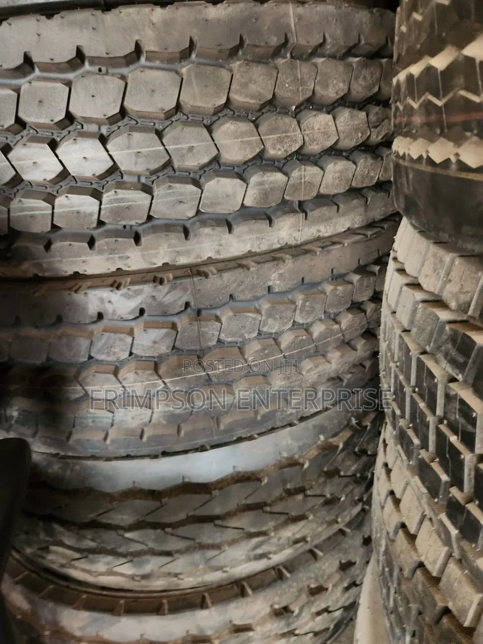13r22.5,315/80r22.5 , GOODYEAR, BRIDGESTONE,DUNLOP and Many More