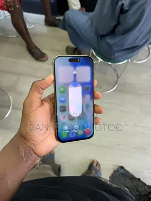 Apple iPhone 16 Pro 256 GB Gold