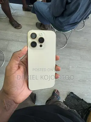 Apple iPhone 16 Pro 256 GB Gold