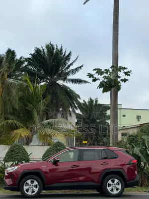 Toyota RAV4 XLE Premium AWD 2020 Burgundy