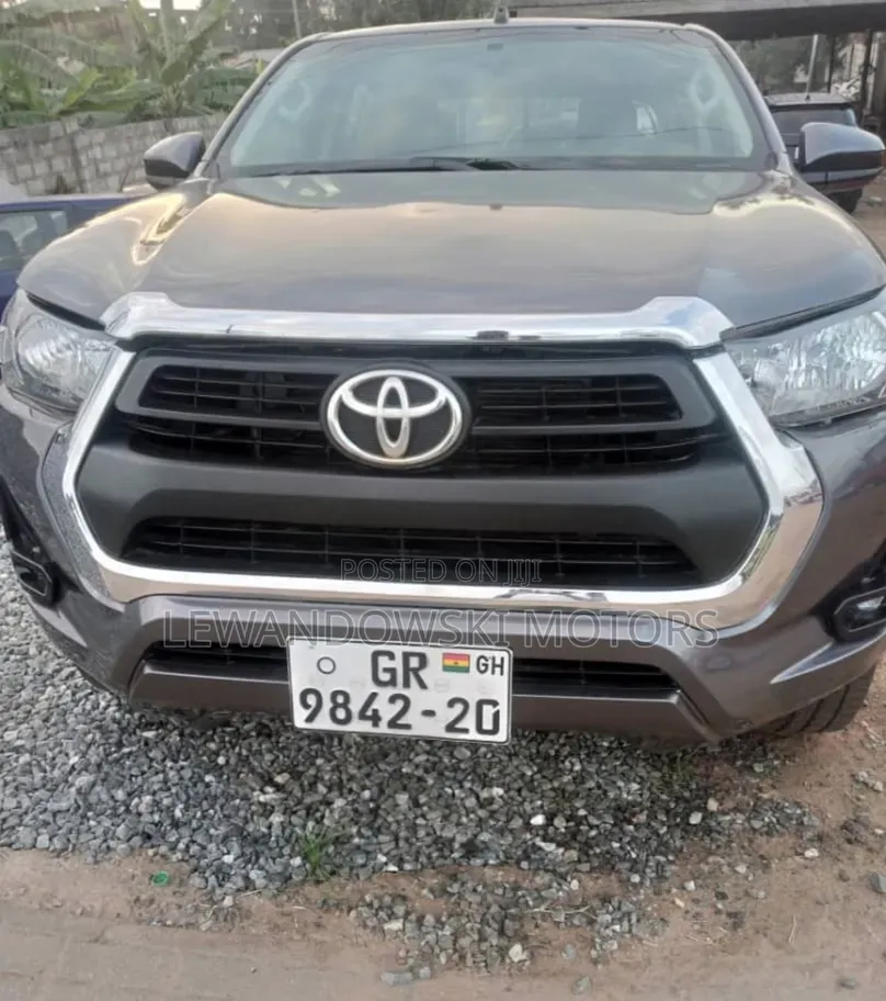 Toyota Hilux 2.8 Diesel 2020 Gray