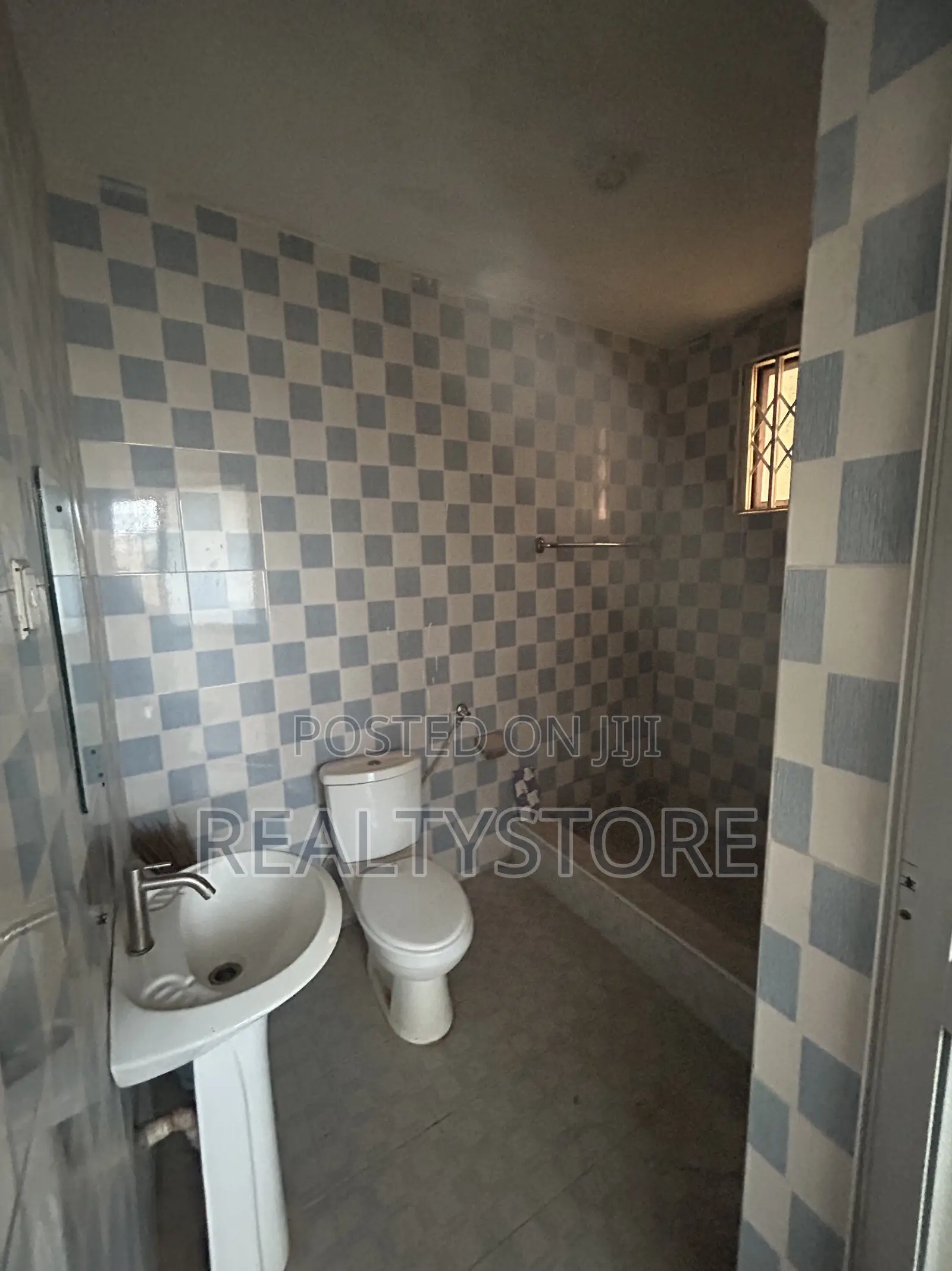 2bdrm Apartment in Cozy Home, Accra Metropolitan for rent