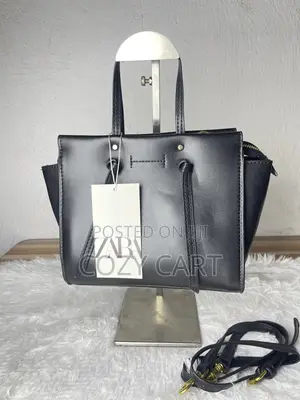 Zara Leather Dressing Bag