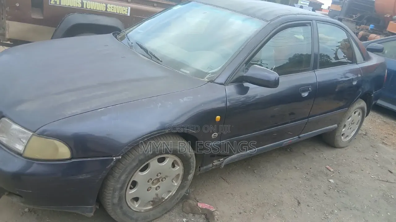 Audi A4 1997 Blue