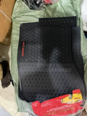 Mitsubishi Outlander Floor Mat