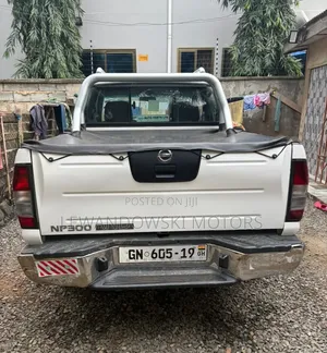 Nissan Hardbody 2019 White