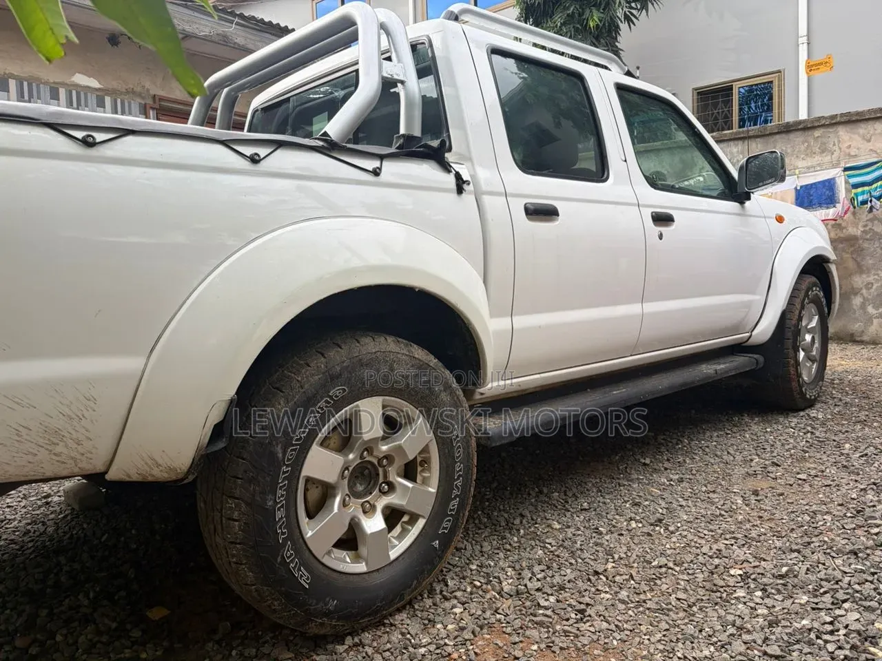 Nissan Hardbody 2019 White
