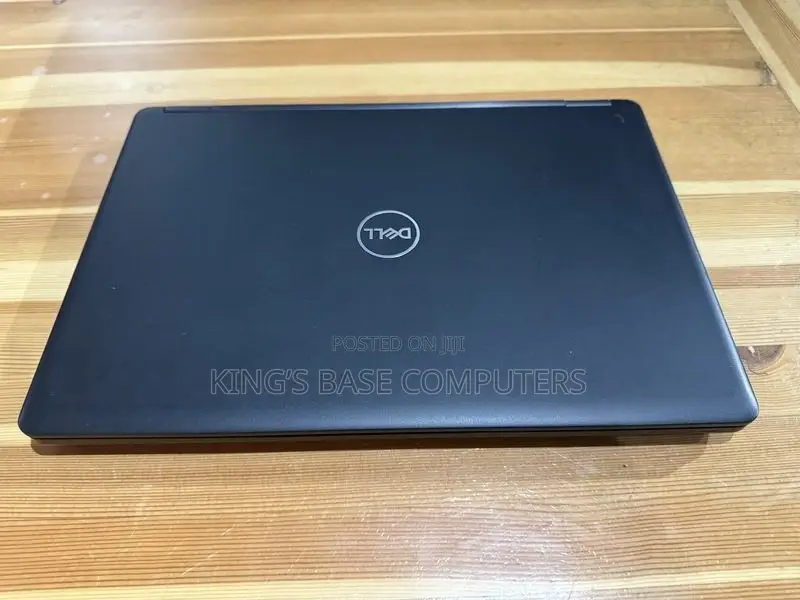 Laptop Dell Latitude 5490 8GB AMD Ryzen 5 SSD 128GB
