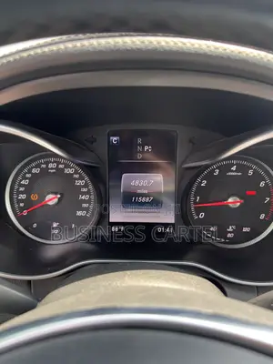 Mercedes-Benz C300 2016 Silver