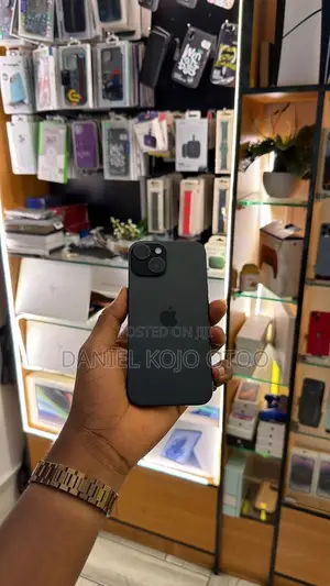 Apple iPhone 15 128 GB Black