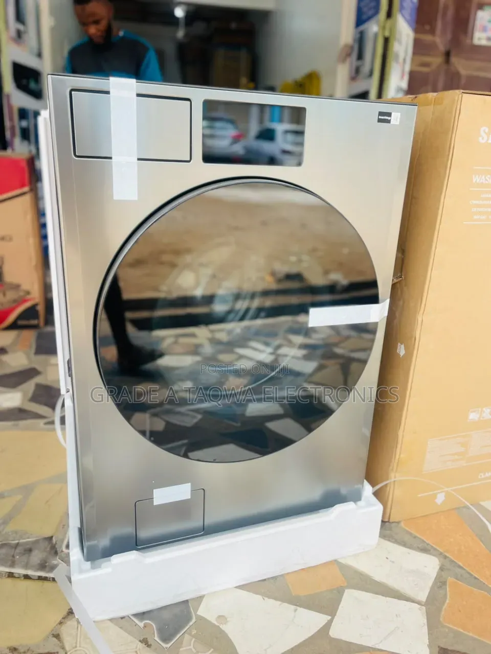Front-Load Design Samsung 22-Kg Wash and Dry Washing Machine