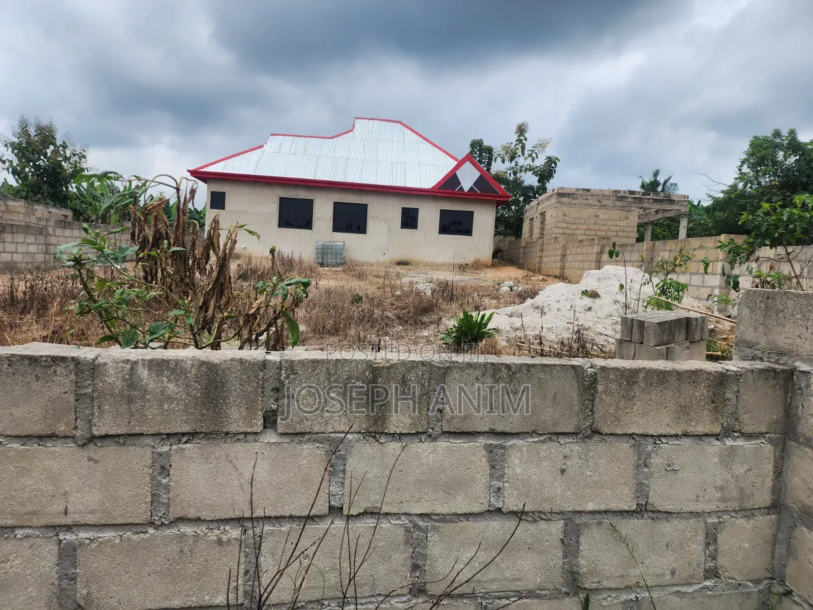 Furnished 2bdrm Apartment in Senchi, Sekyere East for sale