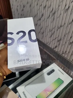 New Samsung Galaxy S20 FE 5G 128 GB Black