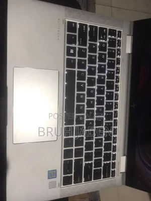 Laptop HP EliteBook 1030 8GB Intel Core i5 SSD 256GB